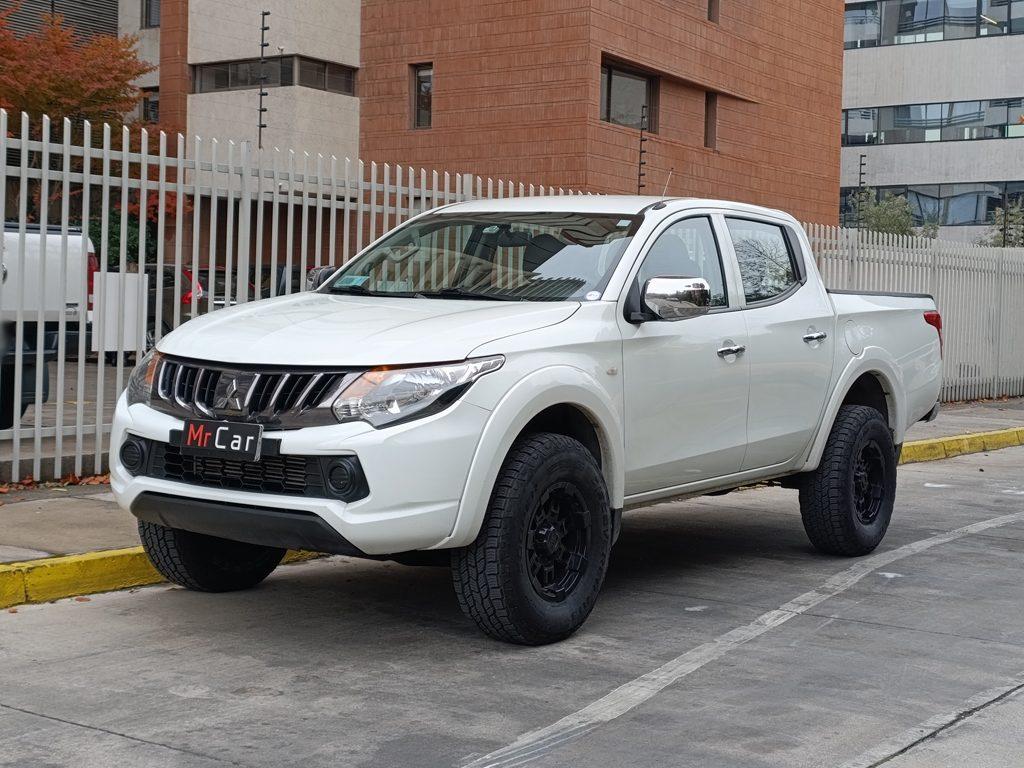 MITSUBISHI L200 2017