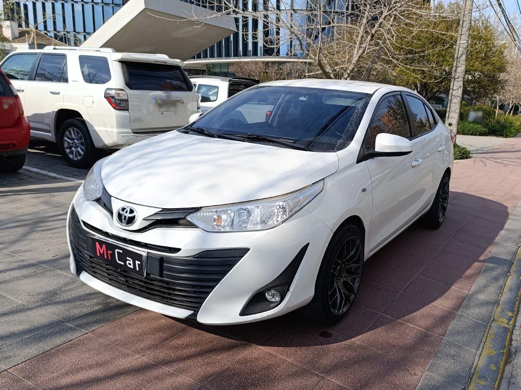Toyota Yaris Sedán 2019