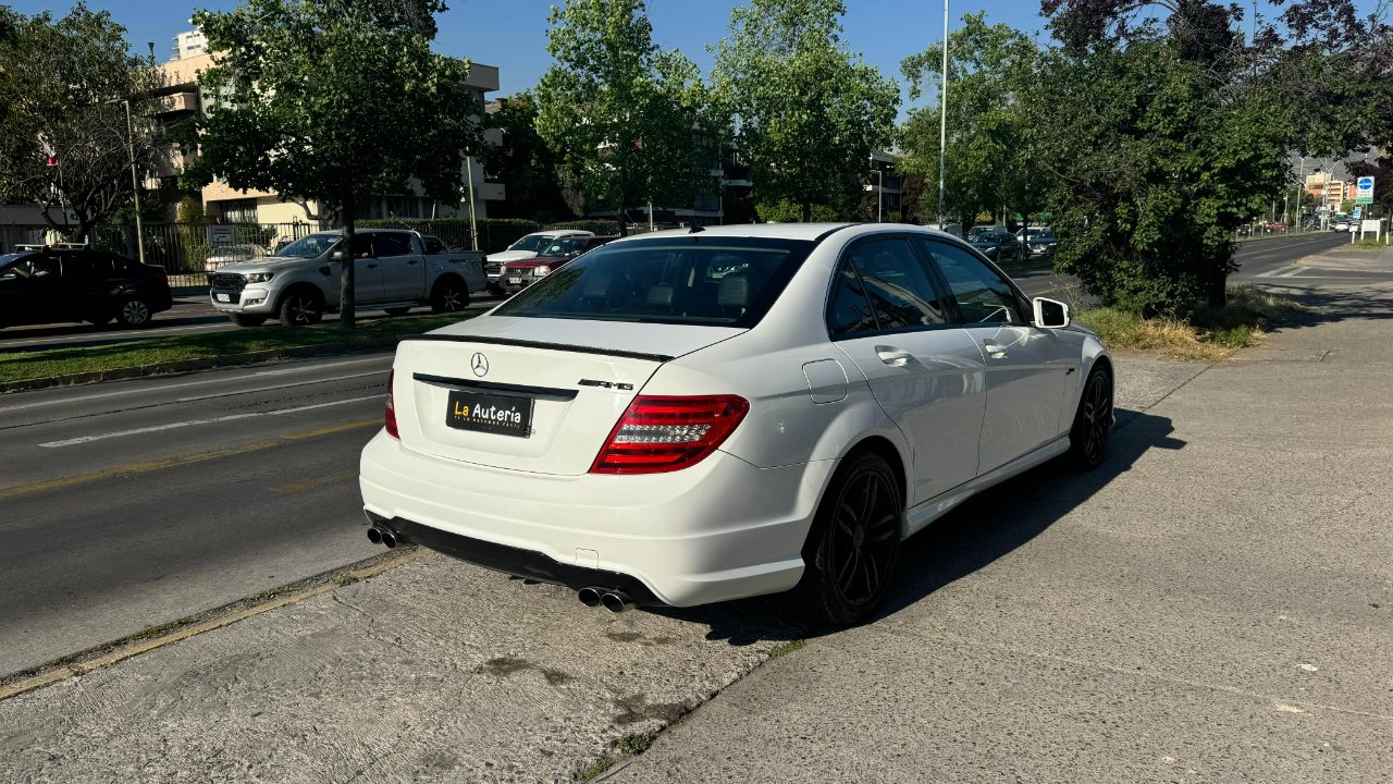 large car