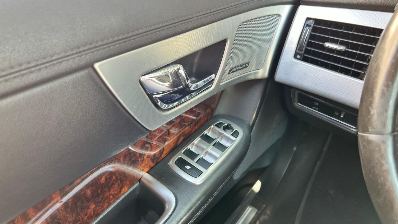 large car