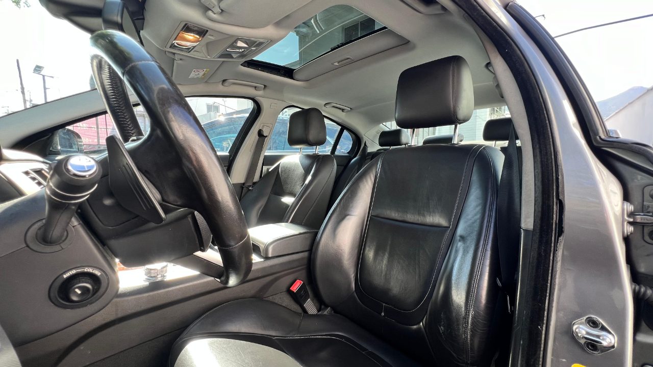 large car