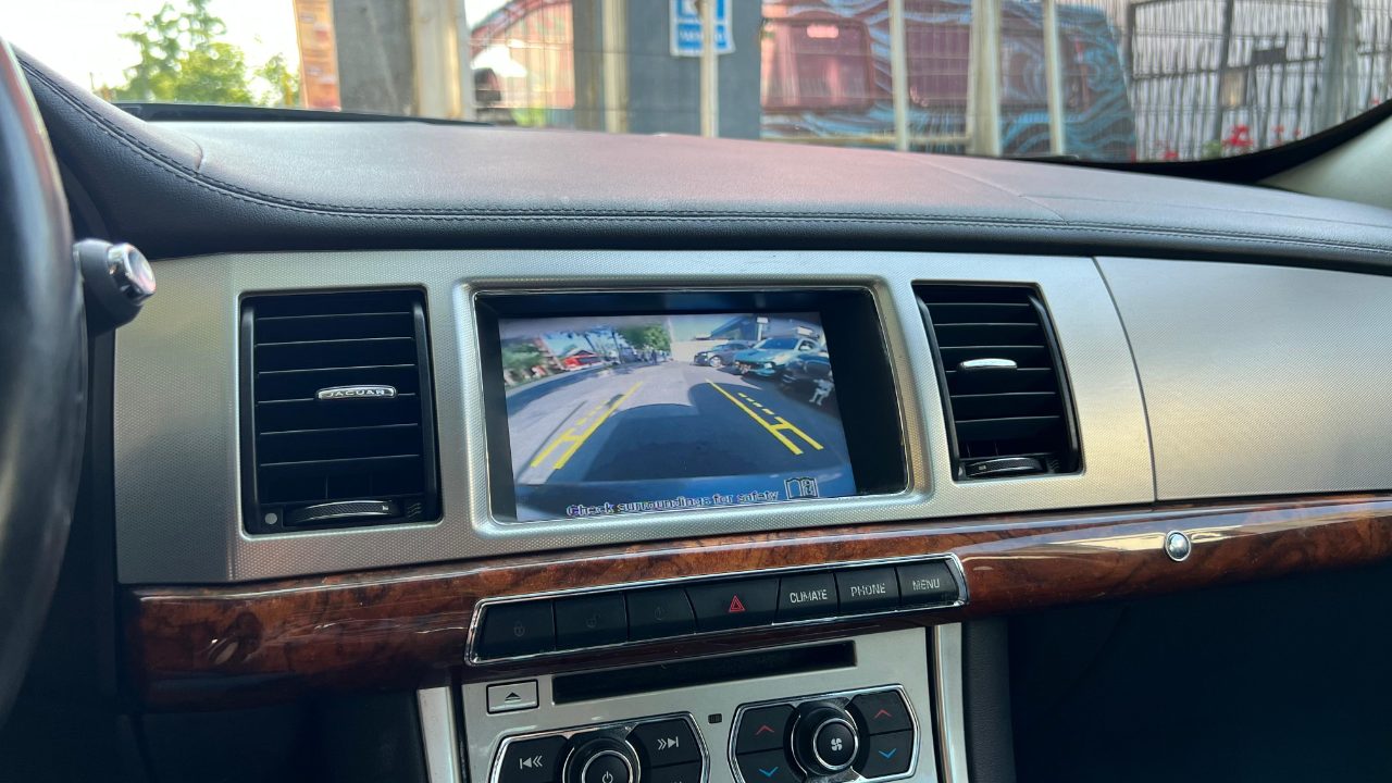 large car