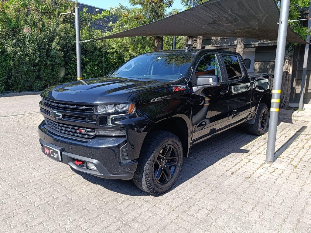 Chevrolet Silverado 2021
