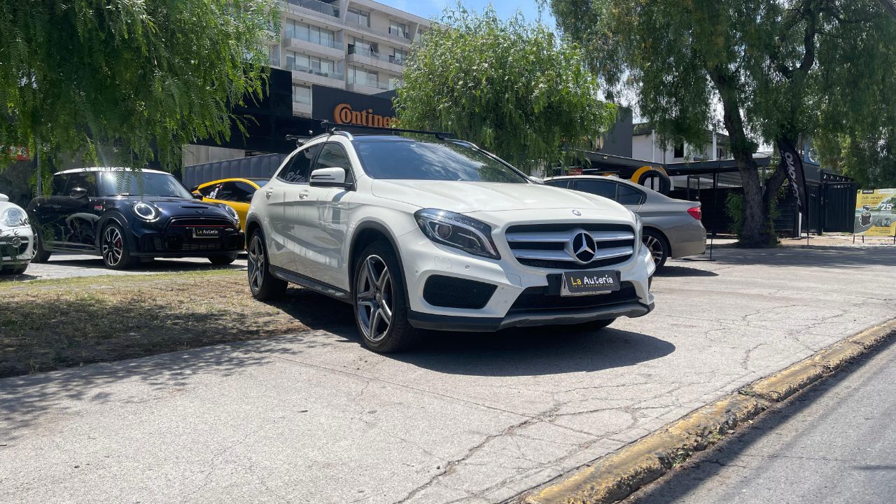 large car