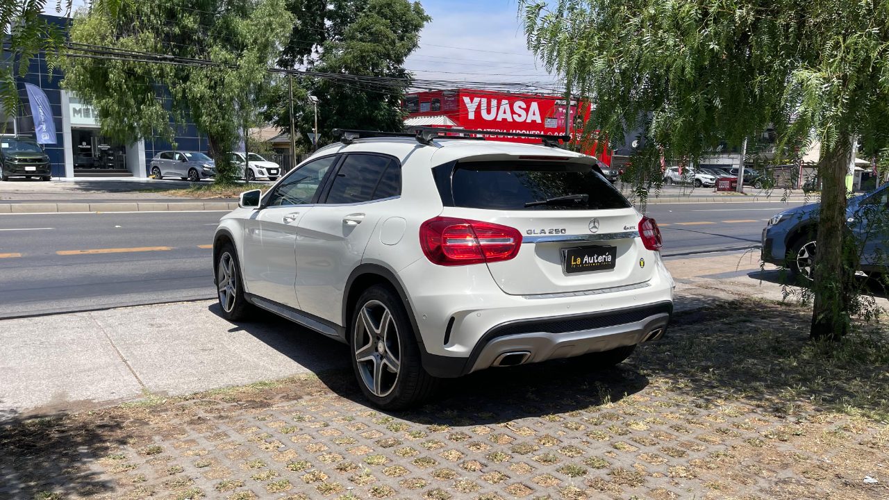 large car