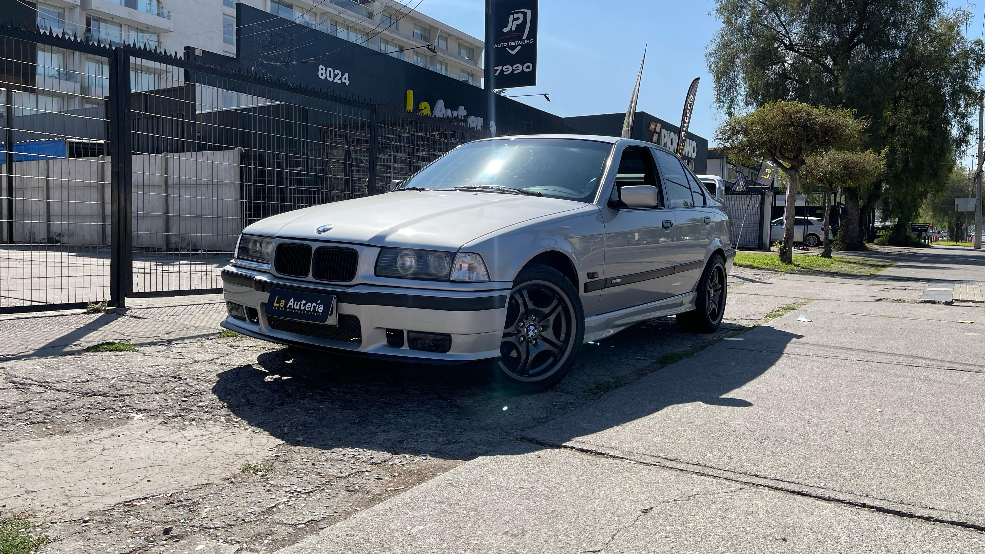 large car