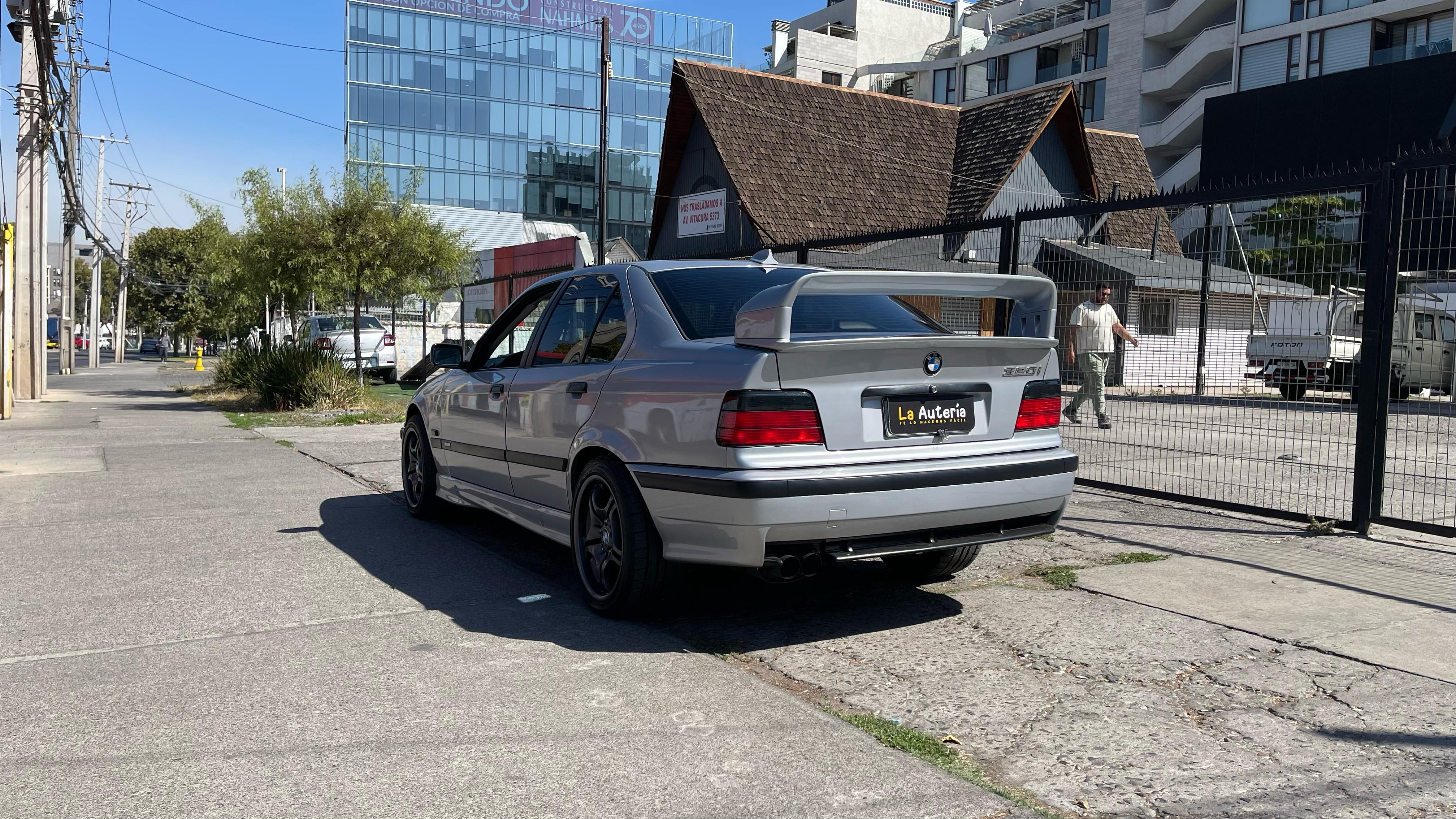 large car