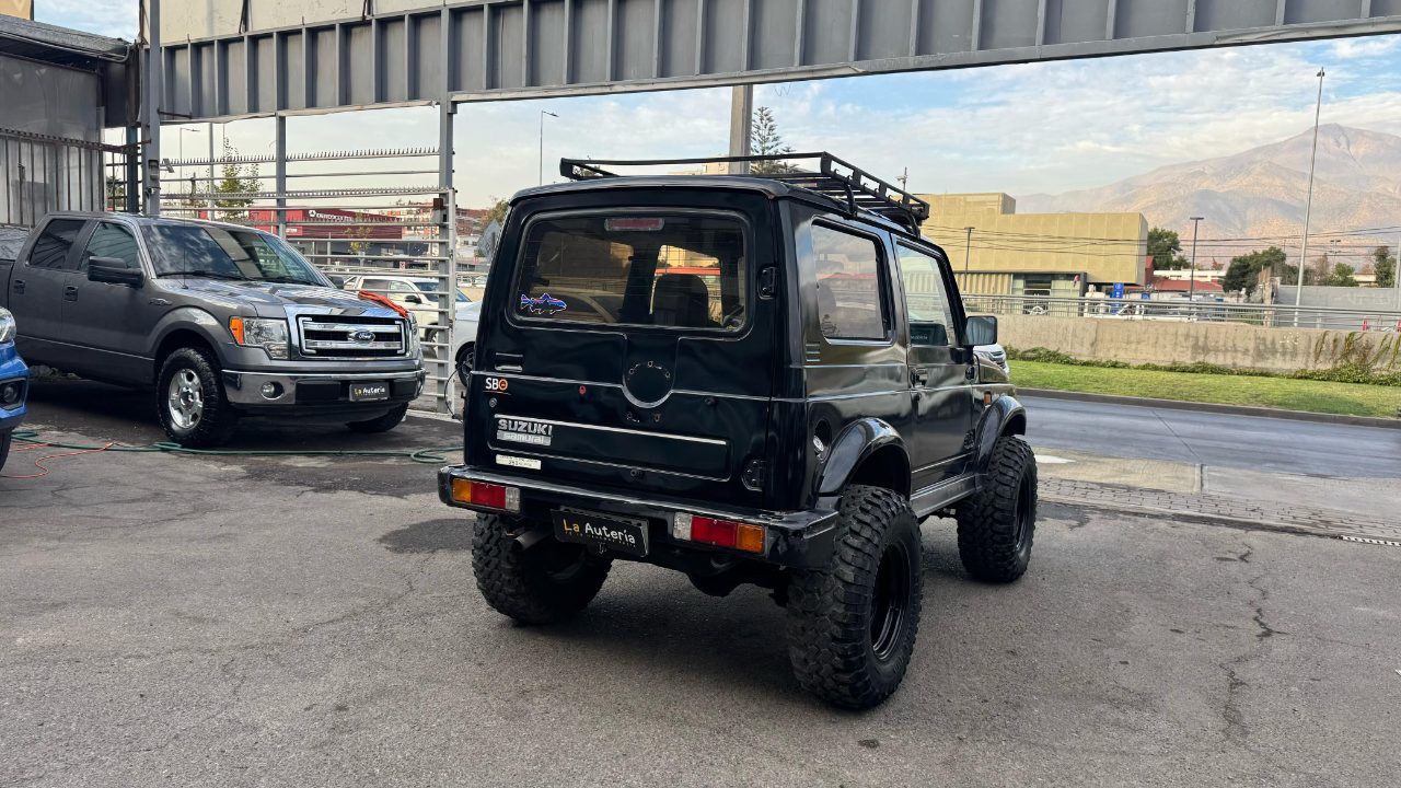 large car