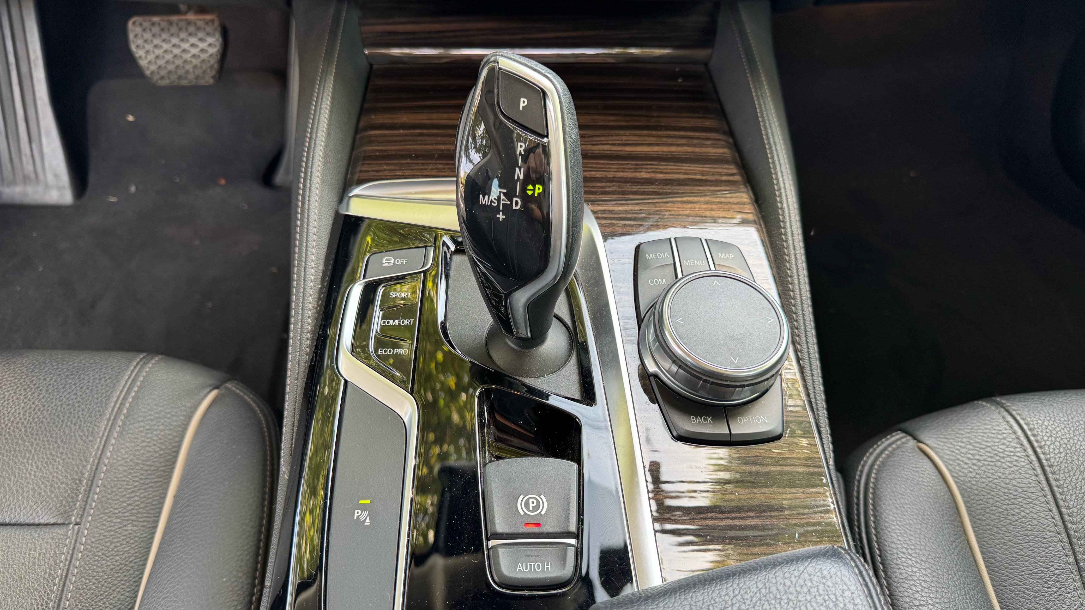 large car