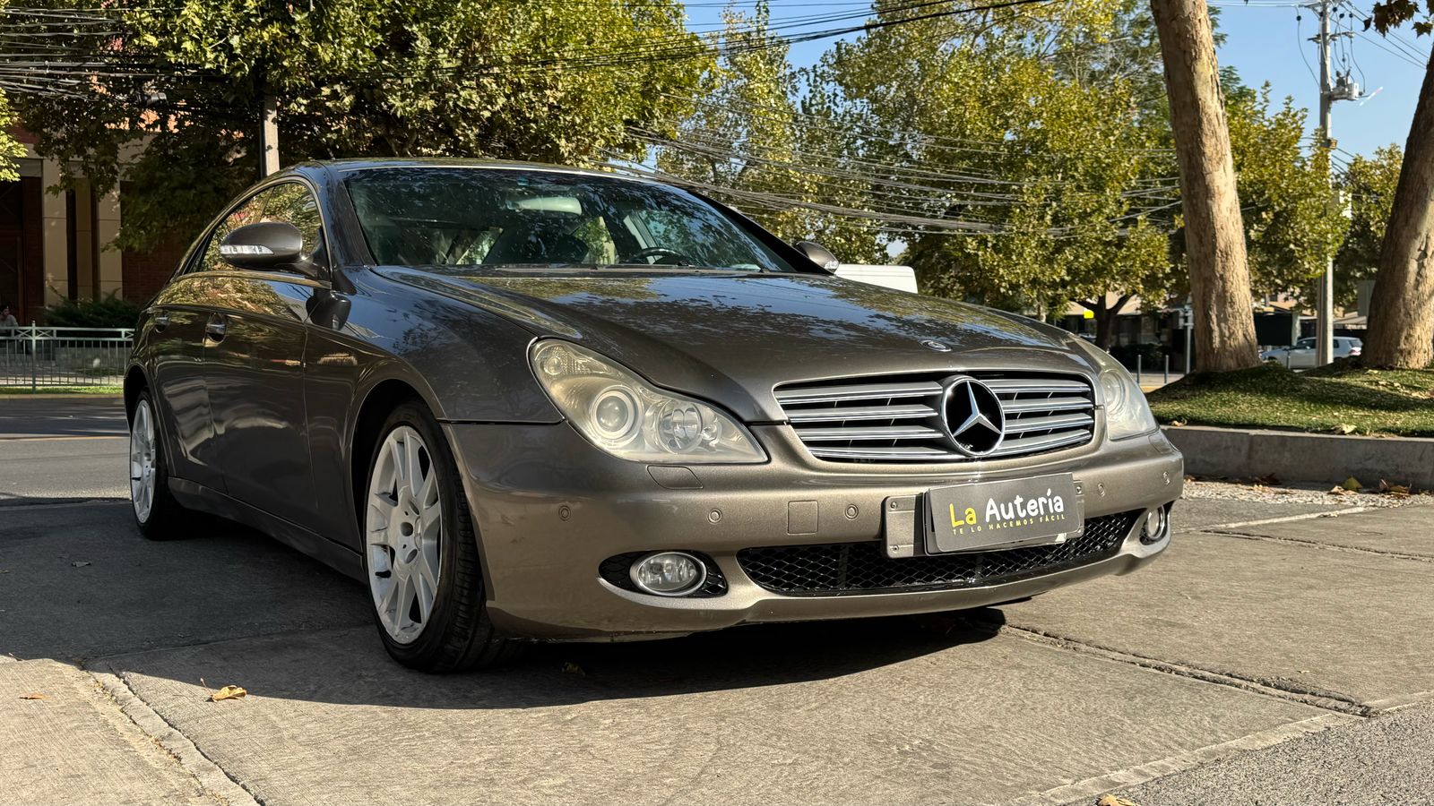 large car