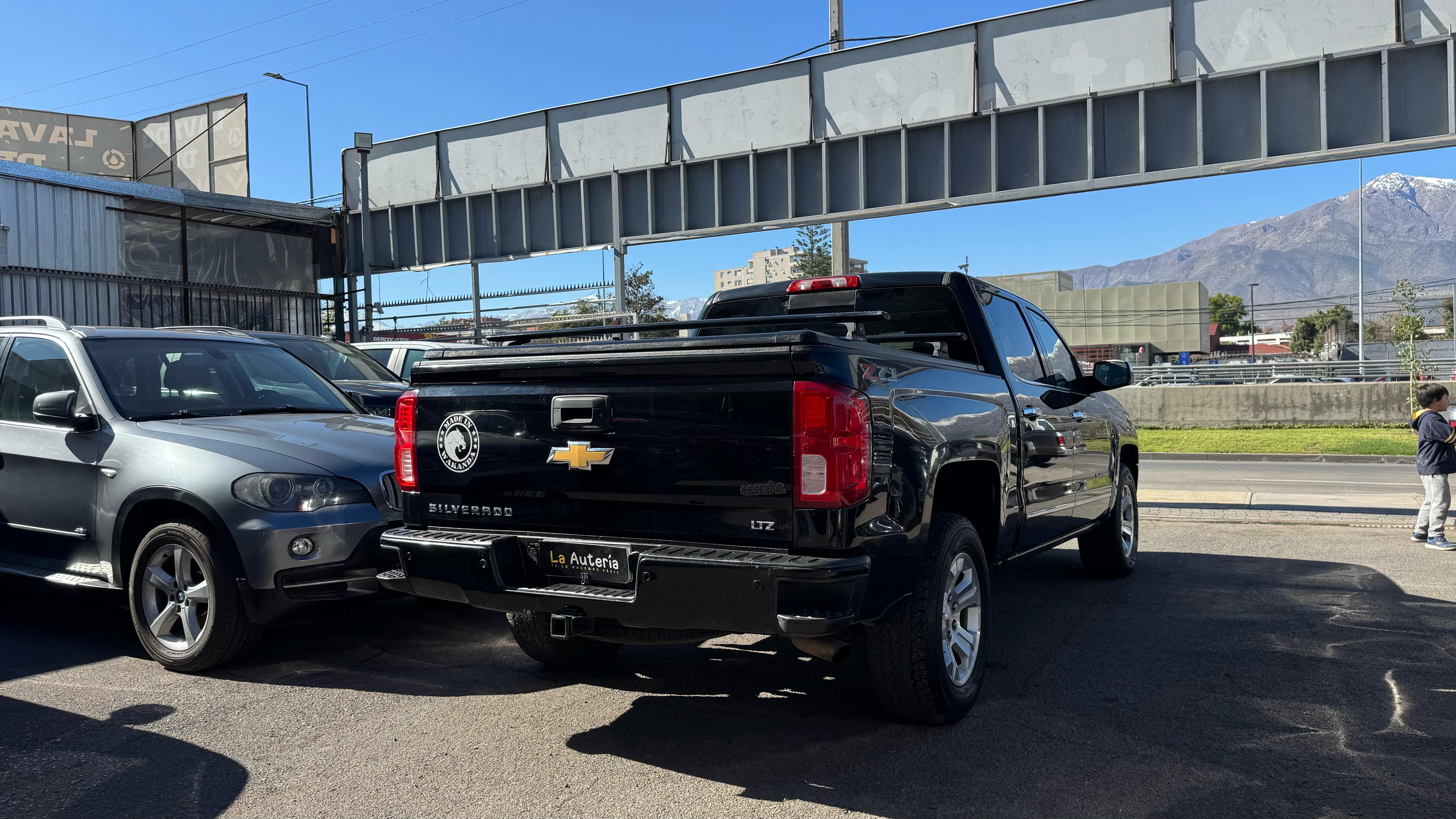 large car