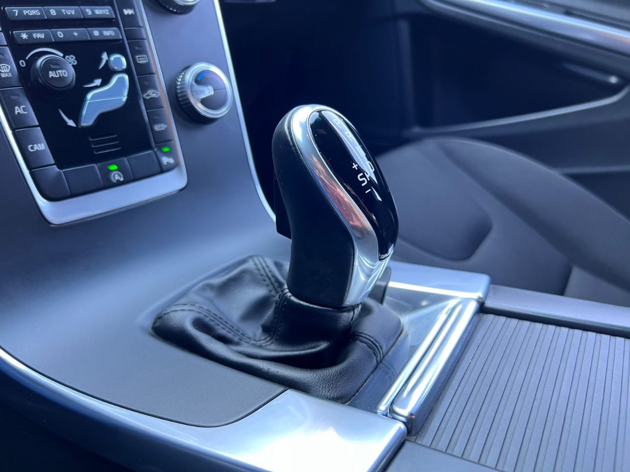 large car