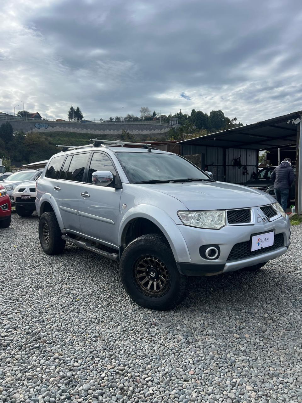 large car