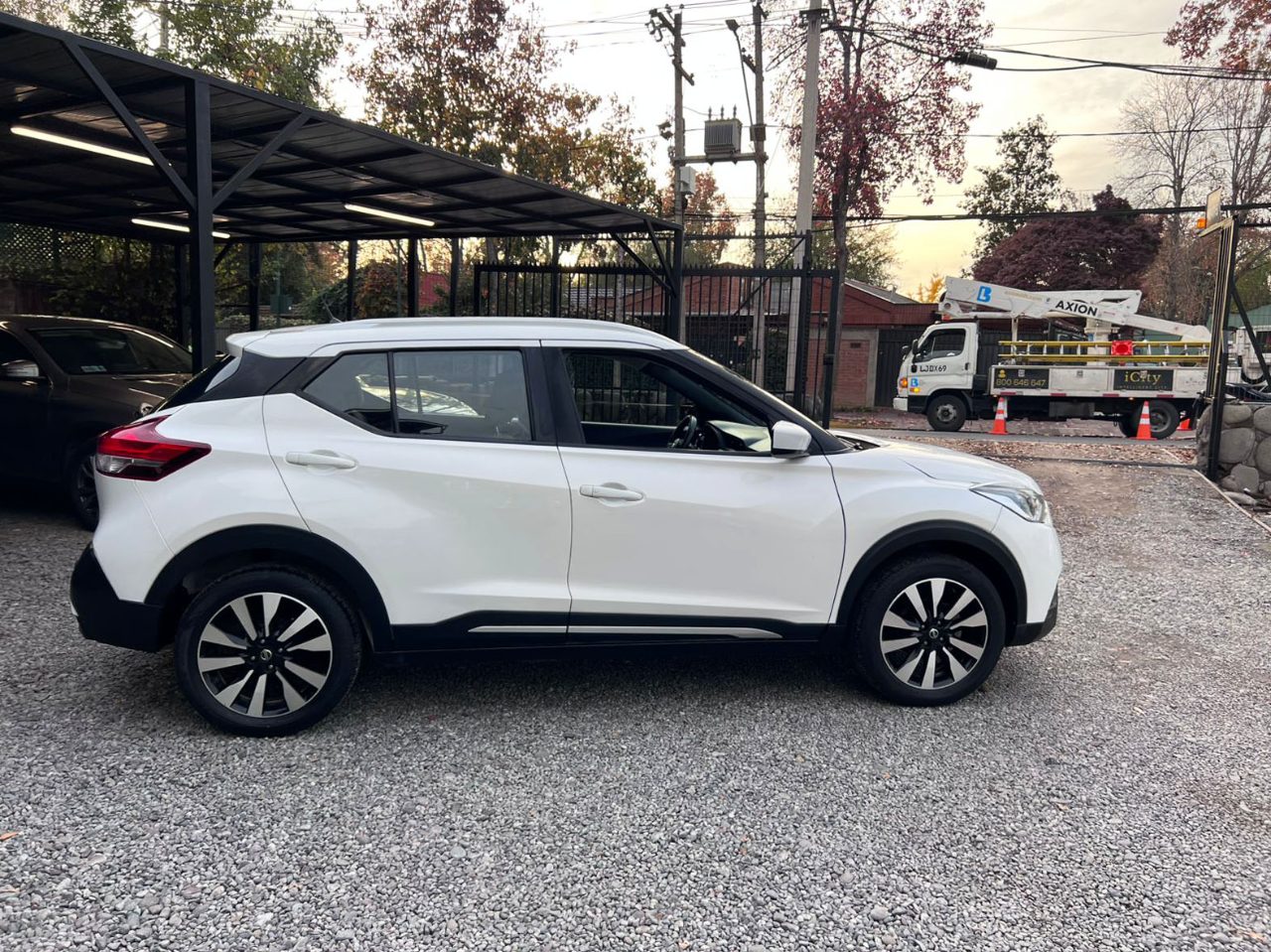large car