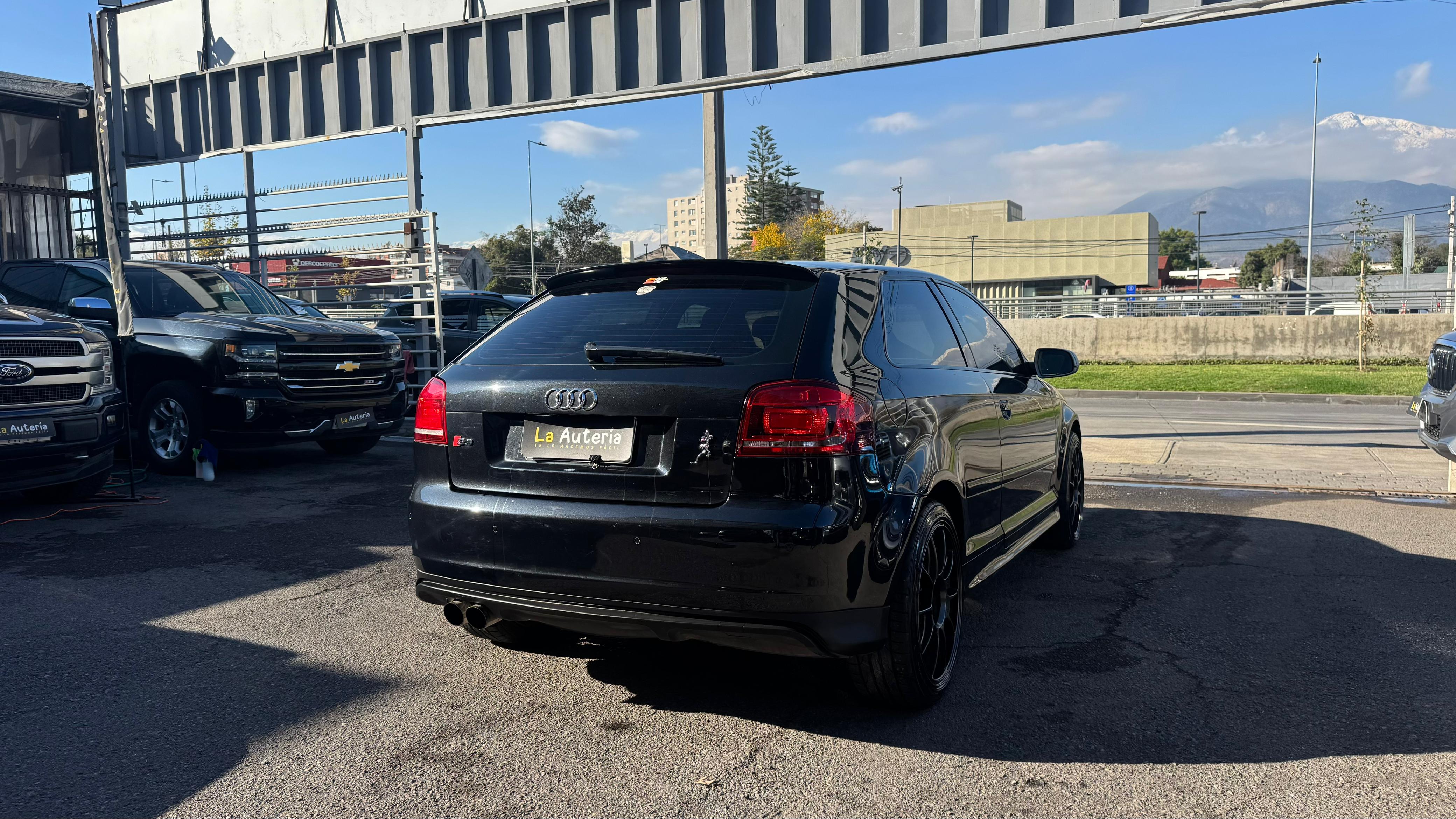 large car