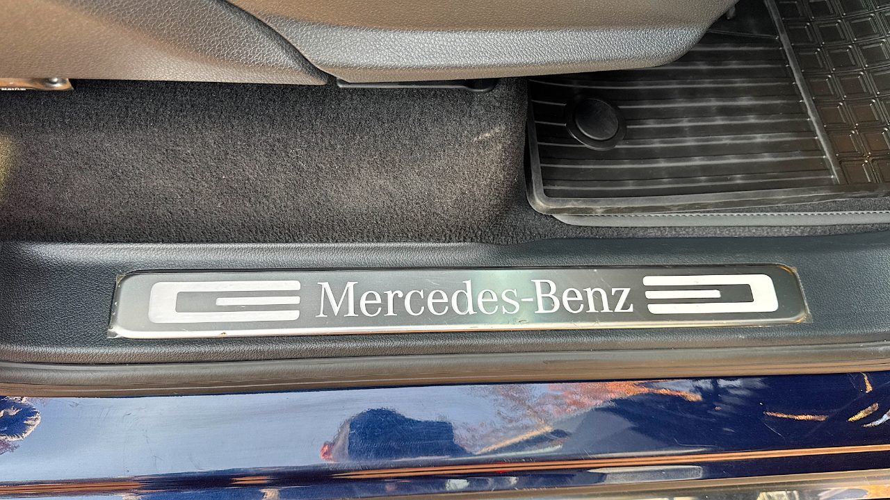 large car