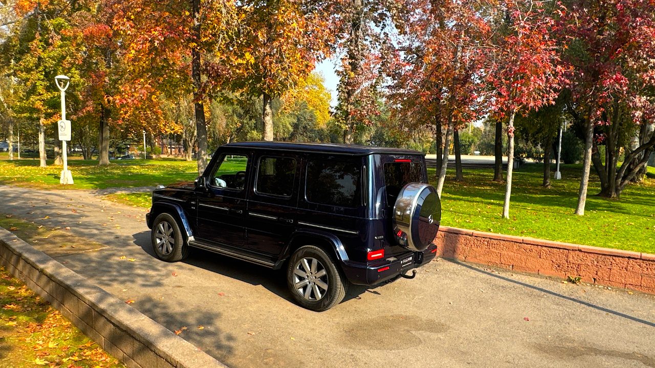 large car