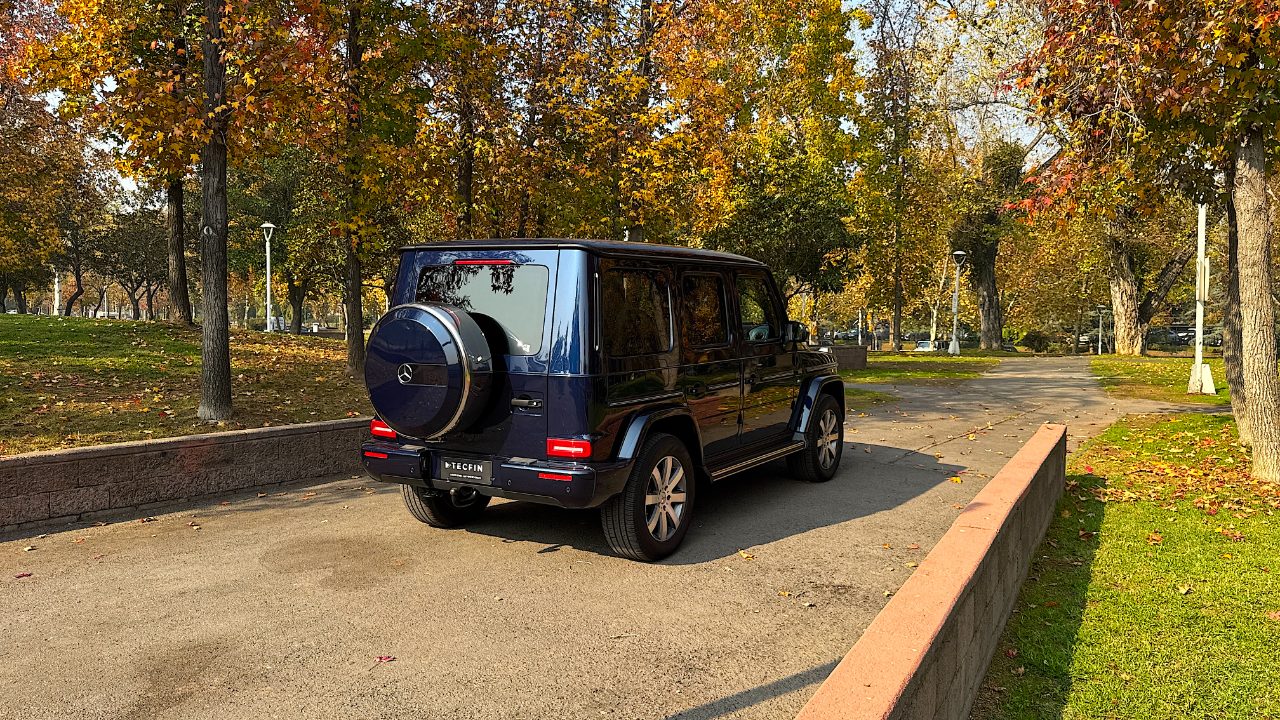 large car
