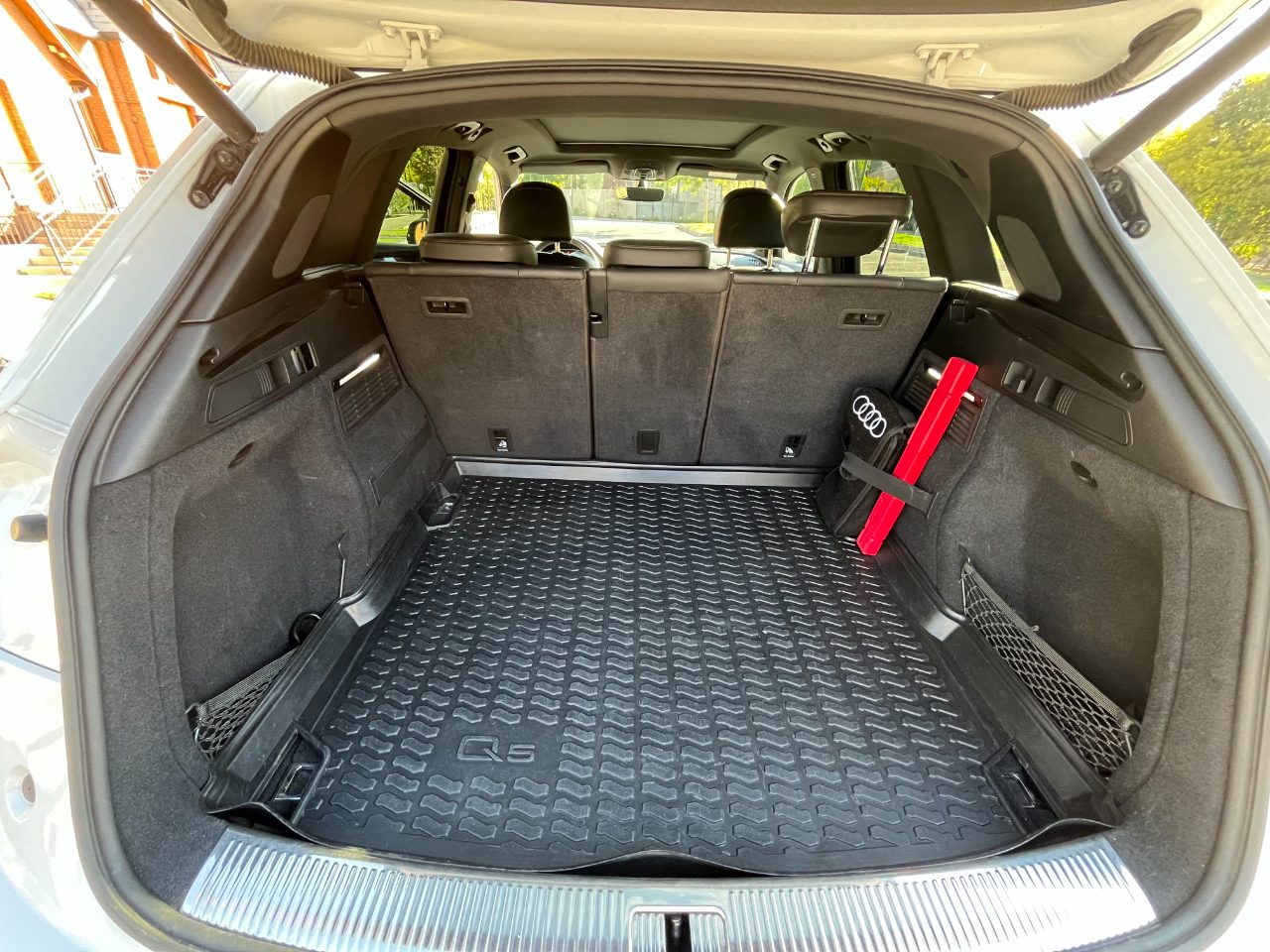 large car
