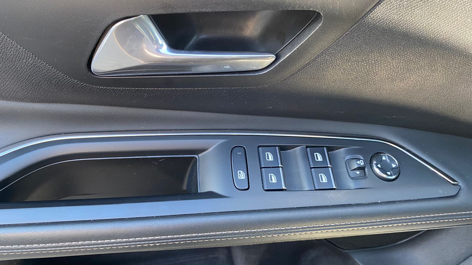 large car