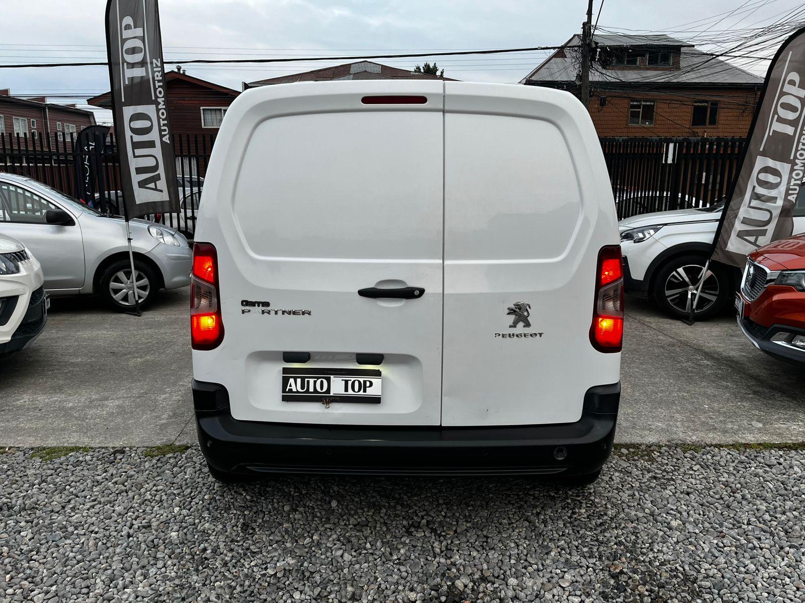 large car