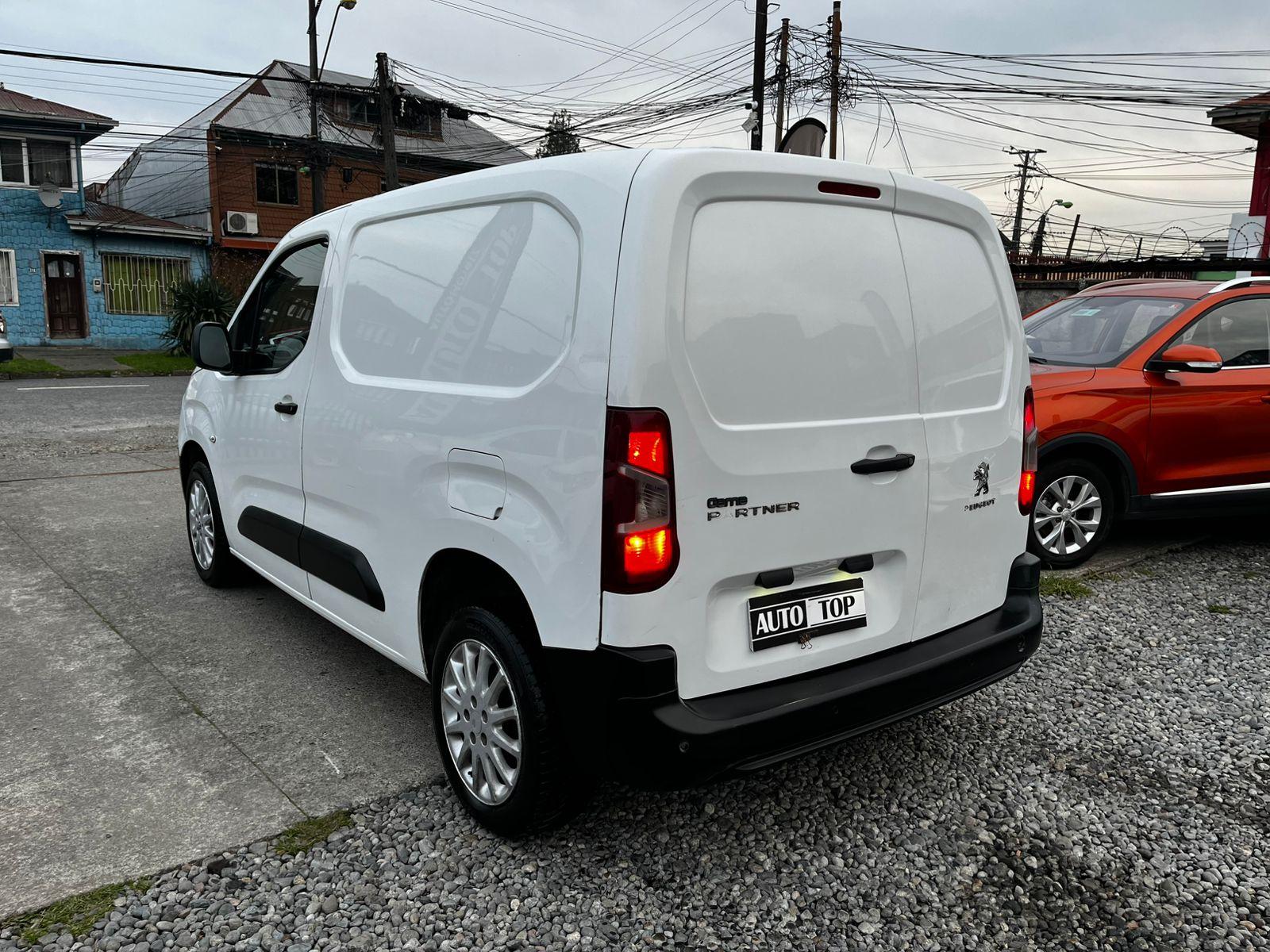 large car