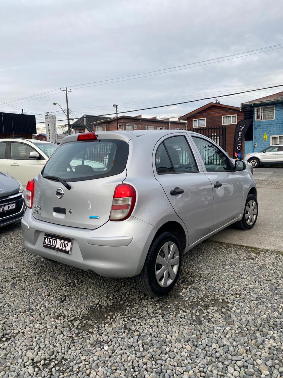 large car