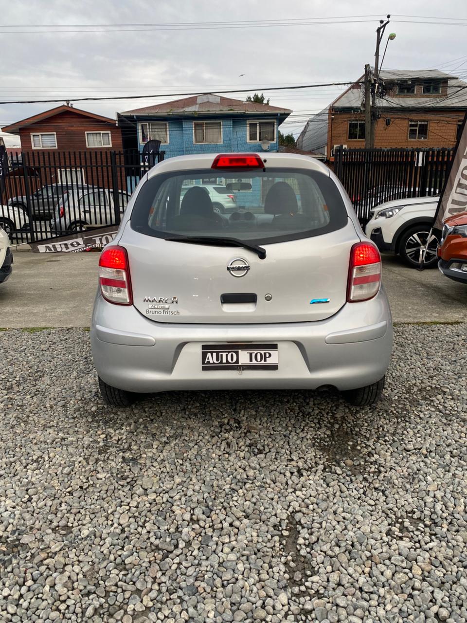 large car