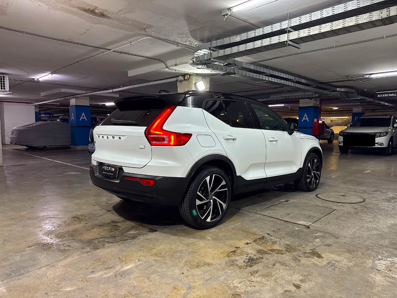 large car