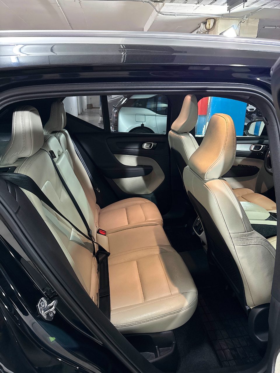 large car