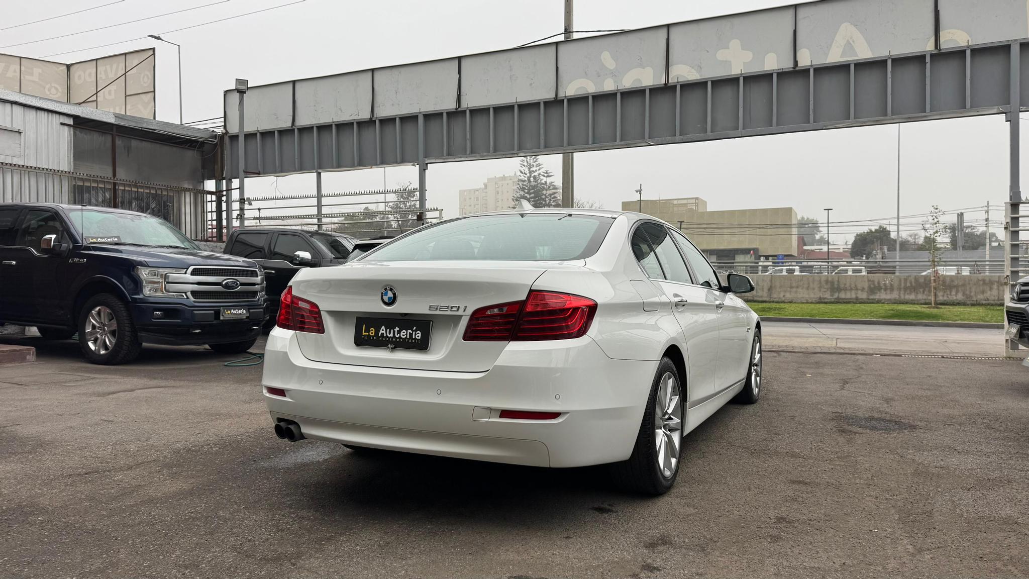 large car