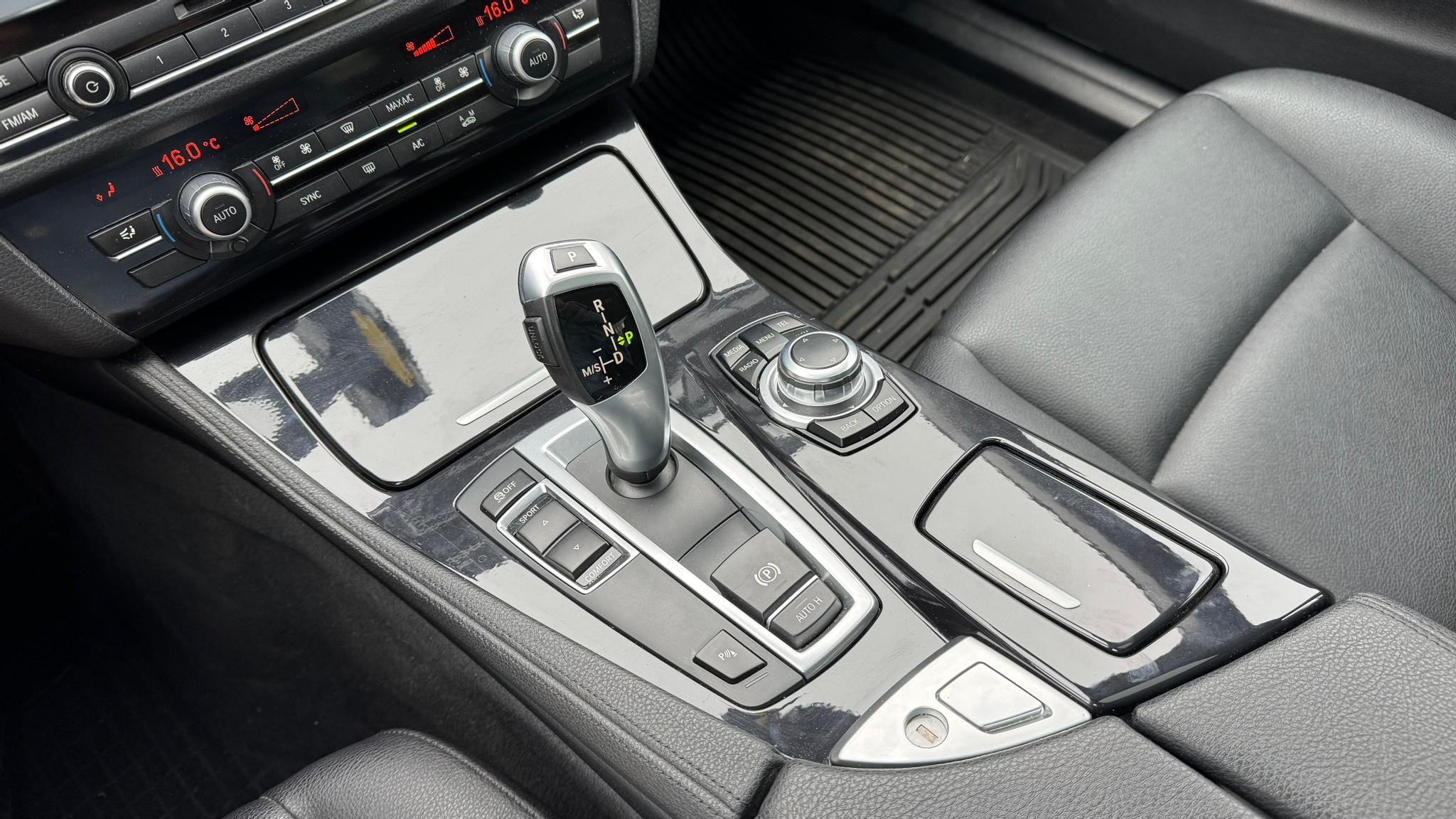 large car