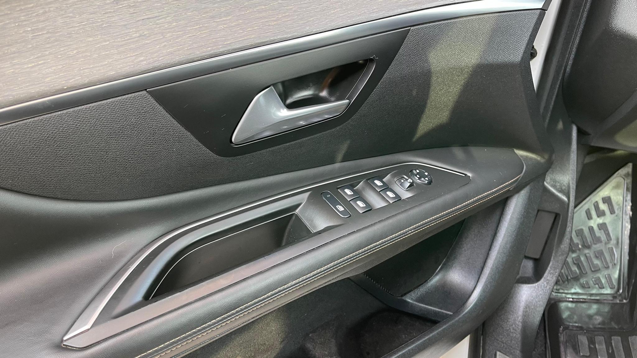 large car