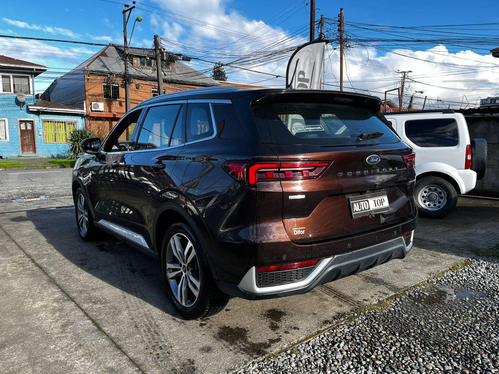 large car