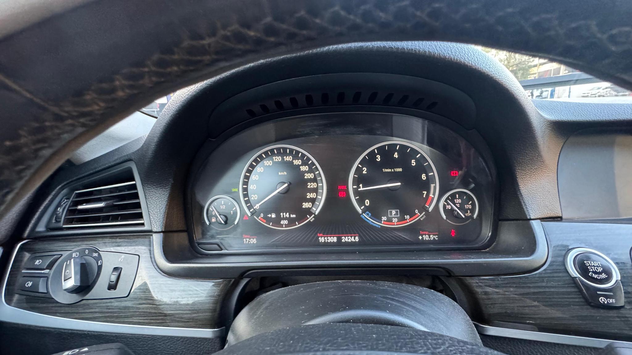 large car