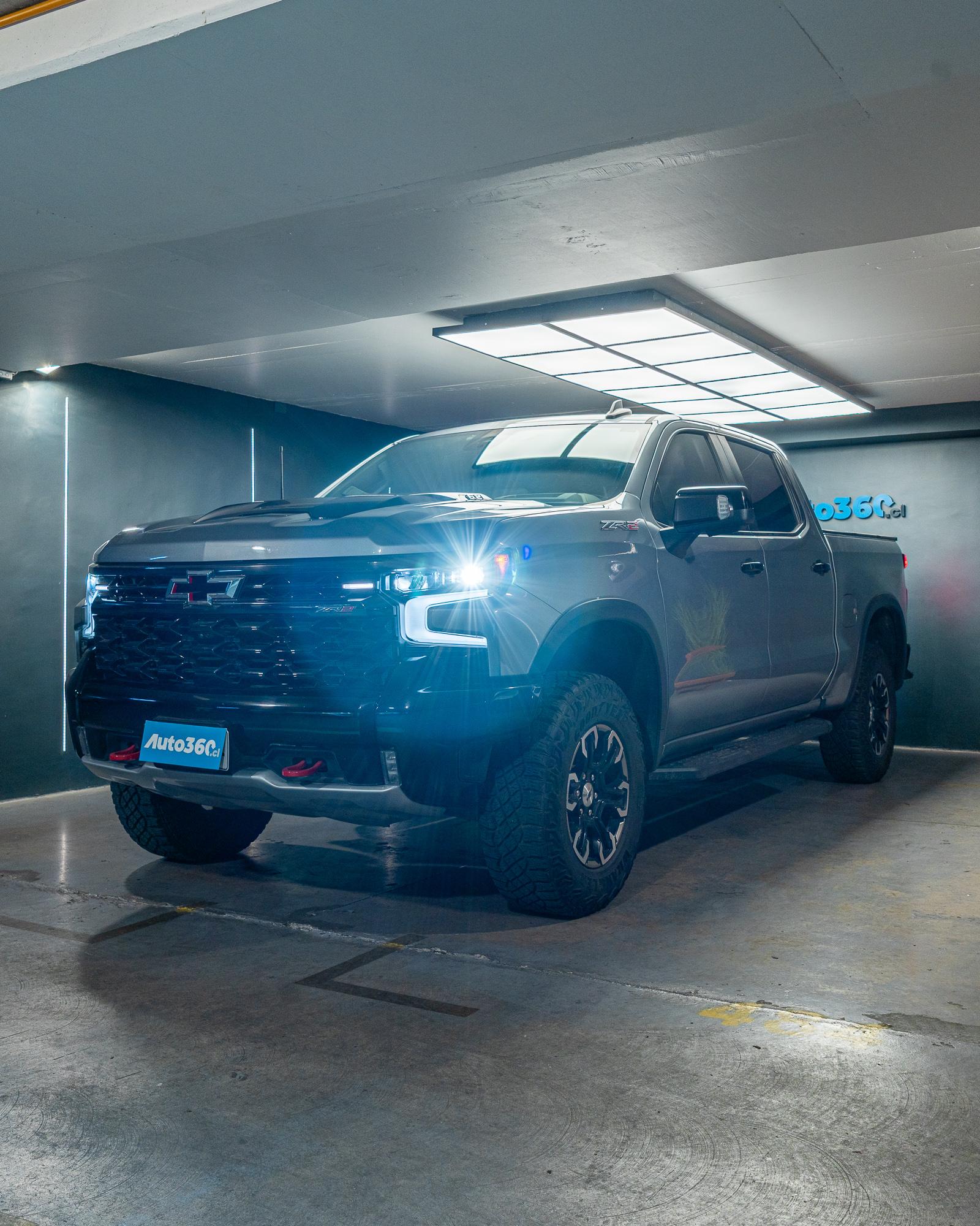 CHEVROLET SILVERADO 2024