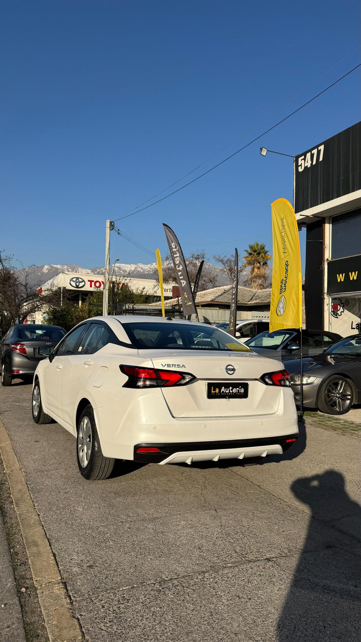 large car
