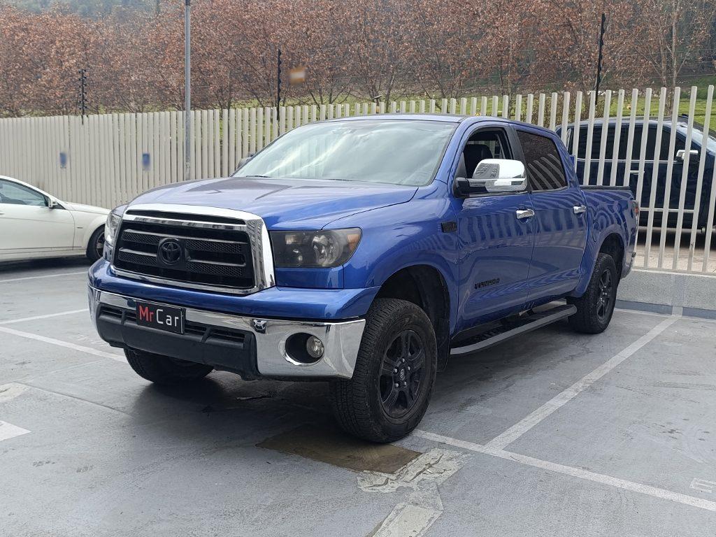 Toyota Tundra 2011