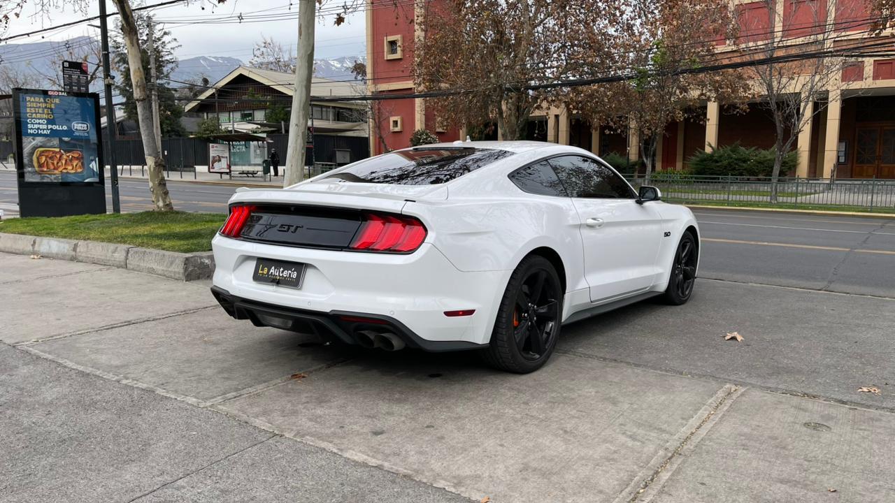 large car