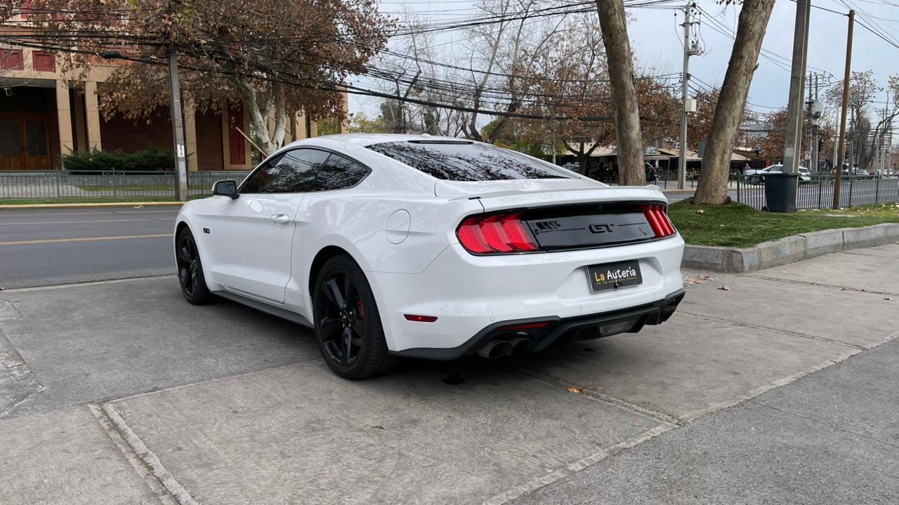 large car