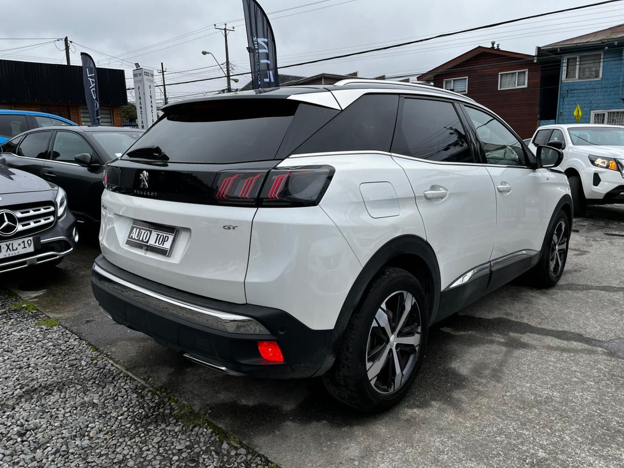 large car
