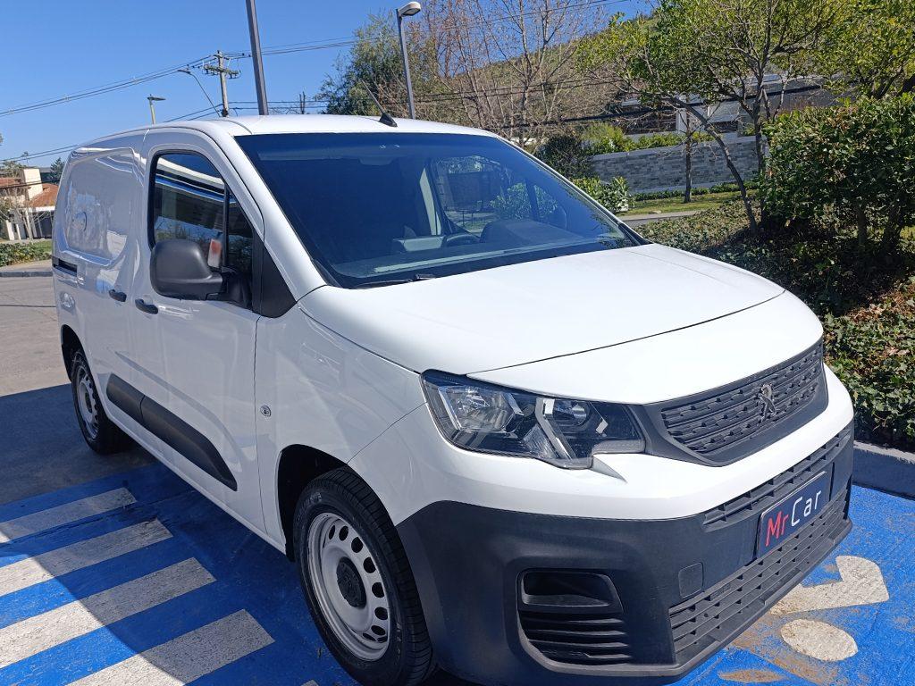 Peugeot Partner 2022