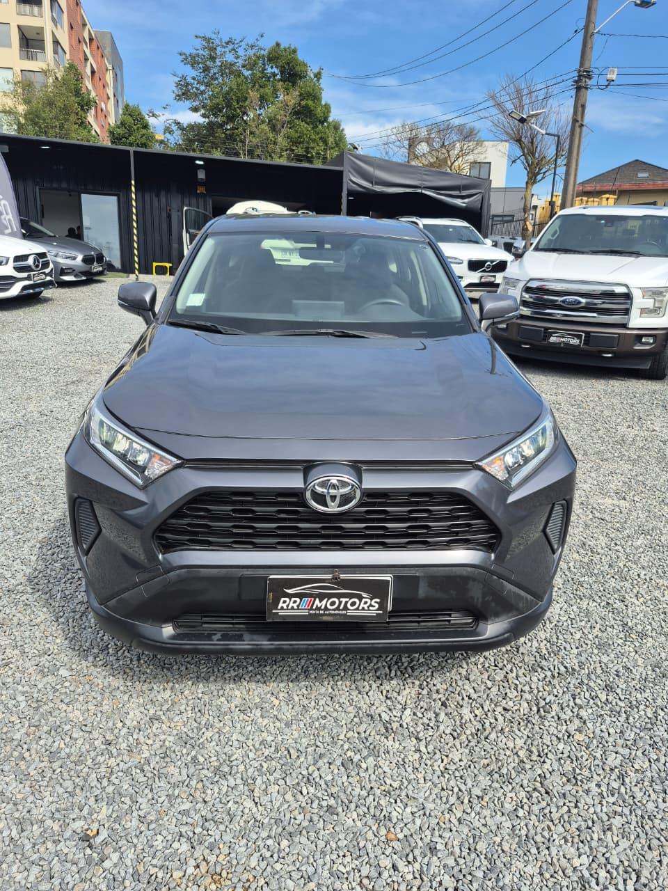 Toyota RAV4  2022