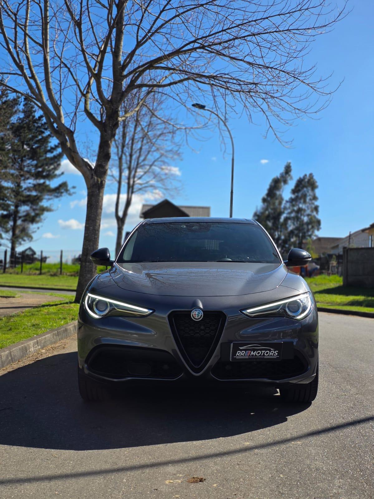Alfa Romeo Stelvio Super AWD  2023