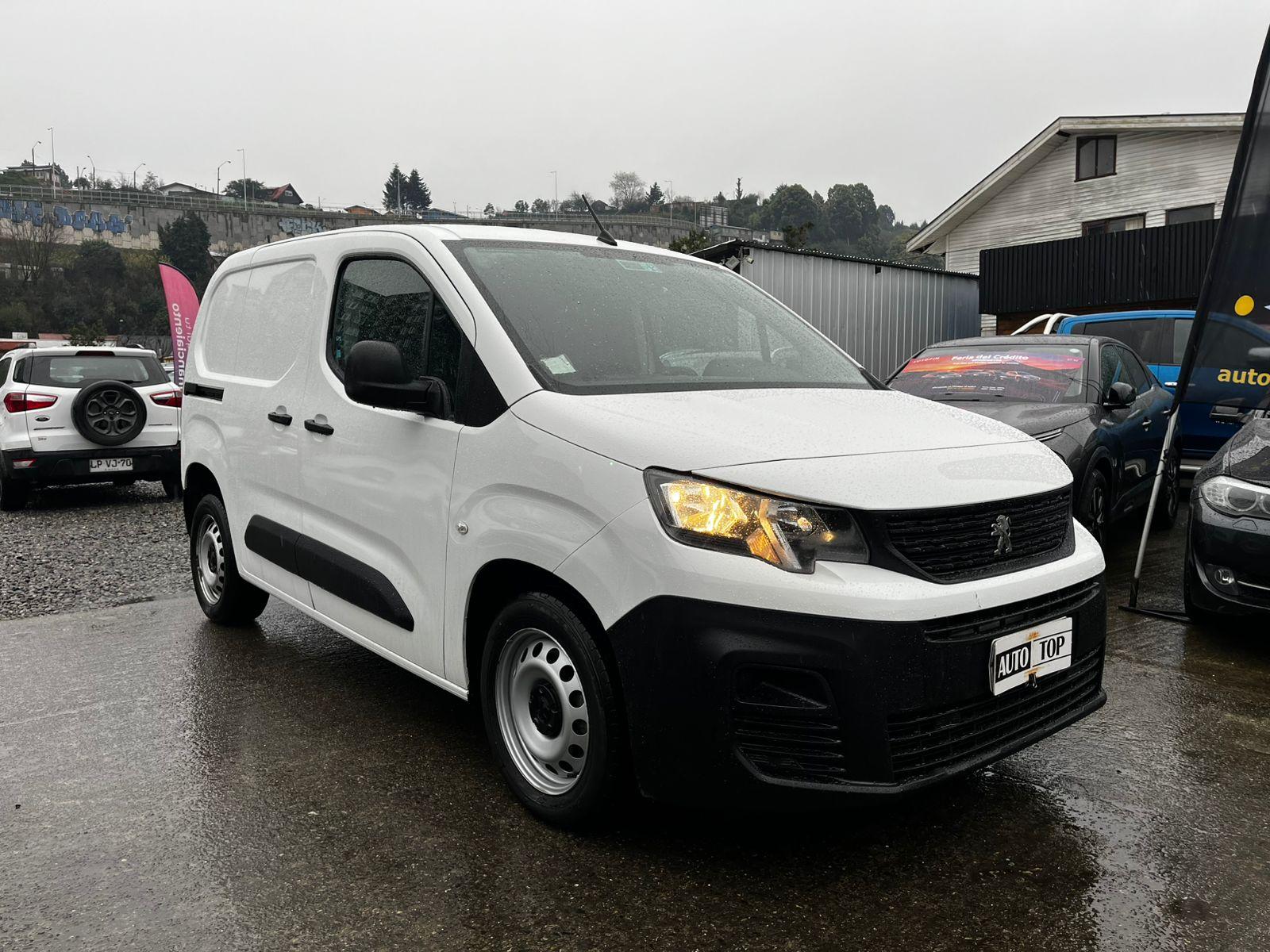 large car