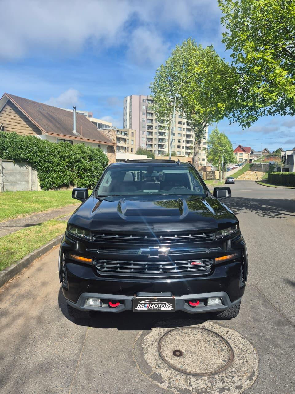 Chevrolet Silverado 2021