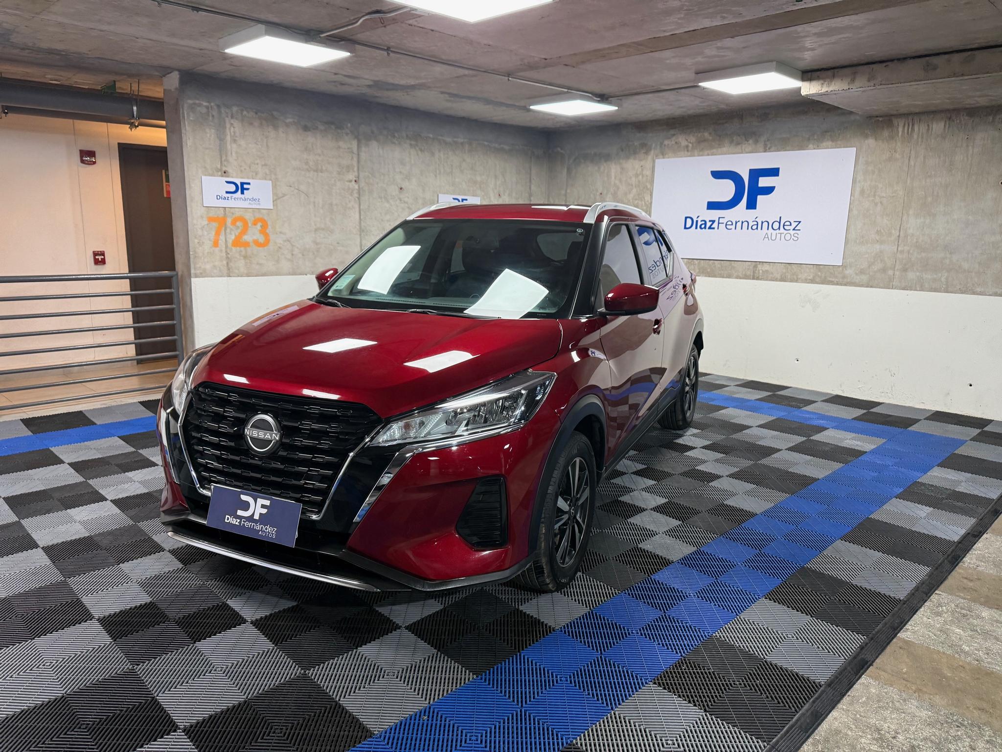 Nissan KICKS 2025