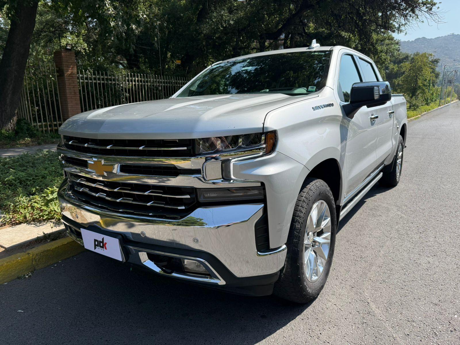 CHEVROLET SILVERADO 5.3  4X4 2022