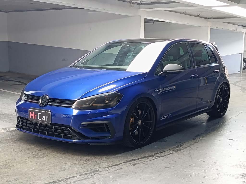 Volkswagen Golf 2021