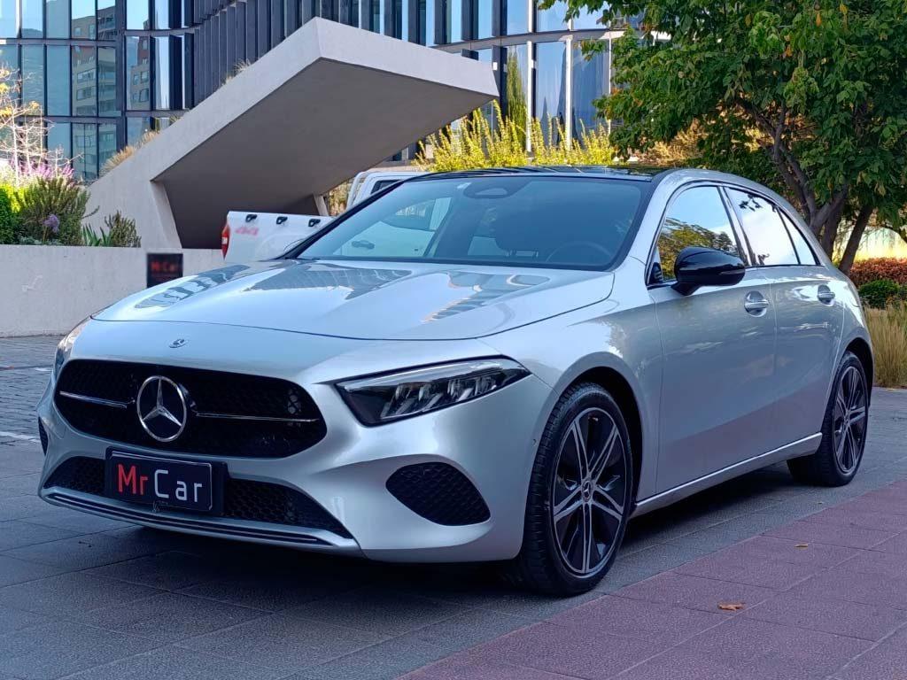 Mercedes Benz A200 2023